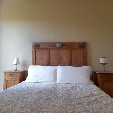 Madama Langa Country House Con Piscina Nelle Vigne Montelupo Albese Eksteriør bilde